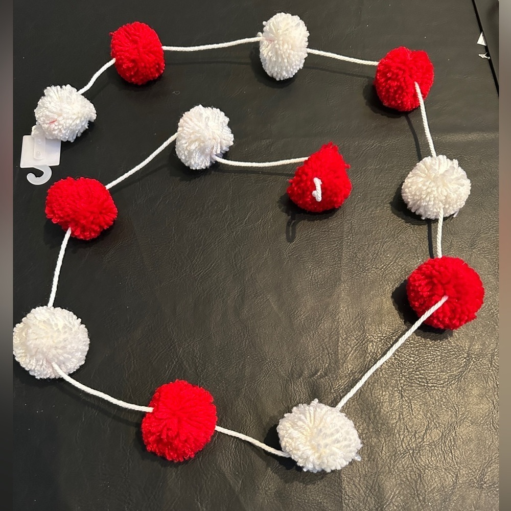 Red and White Pom Pom Garland